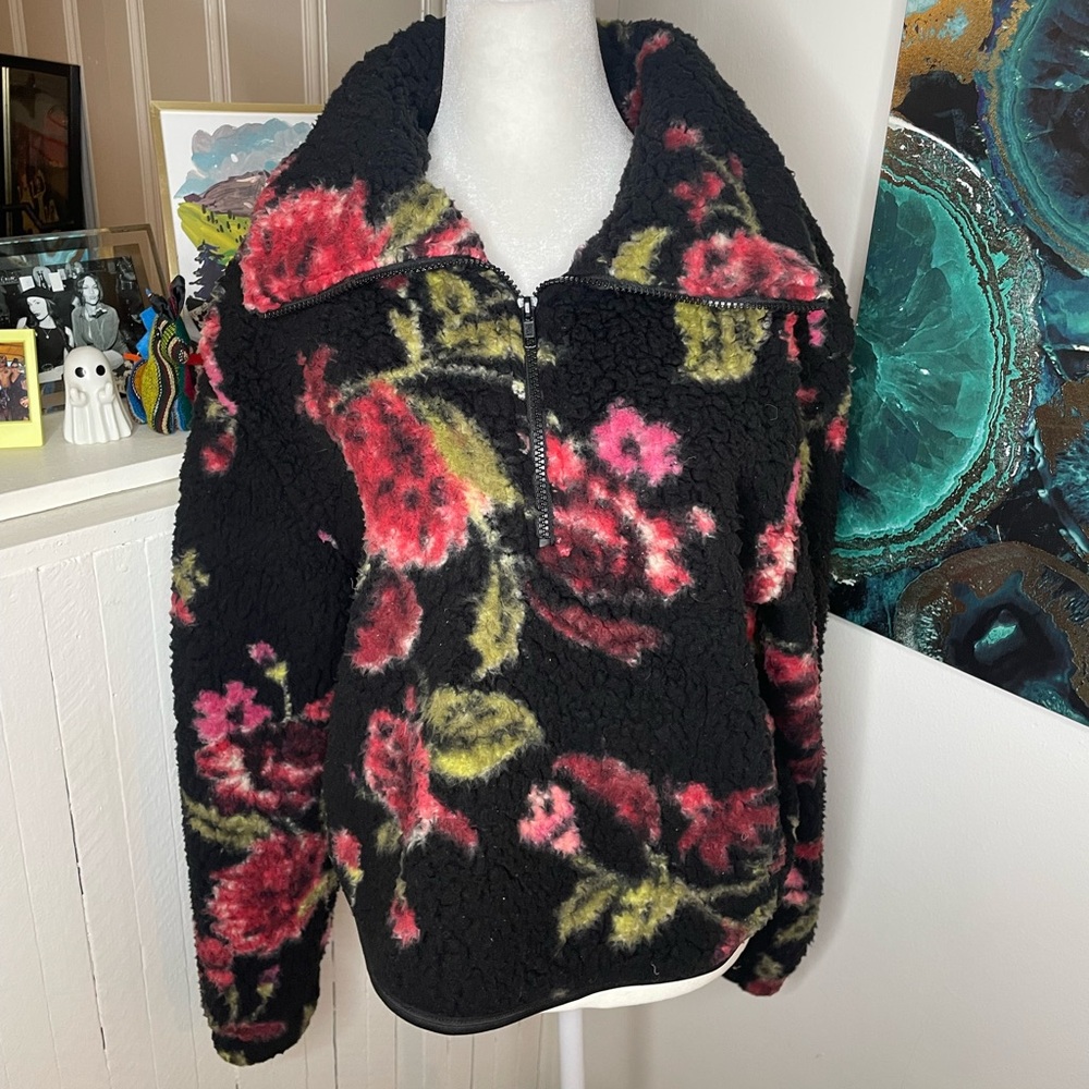 Wild Fable Slightly Cropped Black and Pink Floral Teddy Jacket